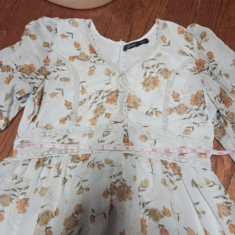 Cream Bishop Sleeve Sundress with Scoop Neck - Picture 5 of 12